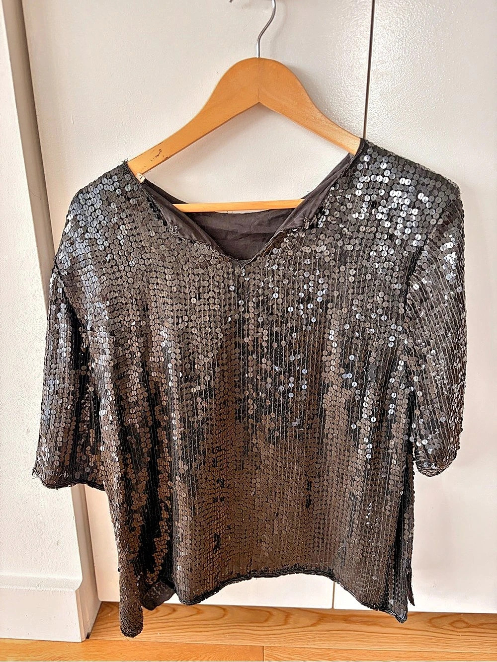 Black vintage Sequin Oversized Short Sleeve Top Blouse fits small as oversized t